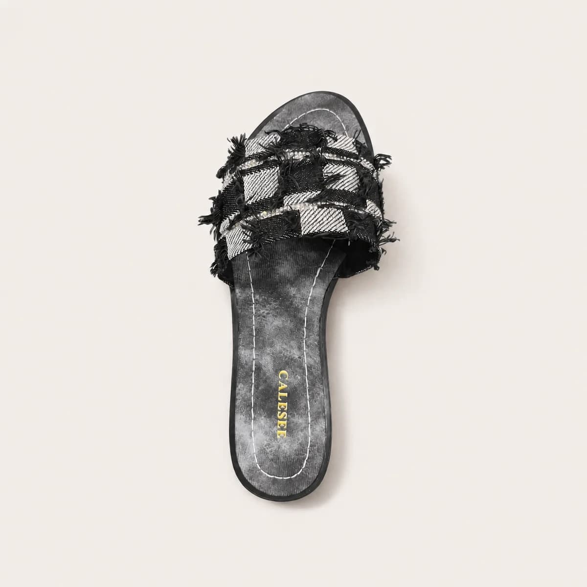 Livia Weave Slides 10
