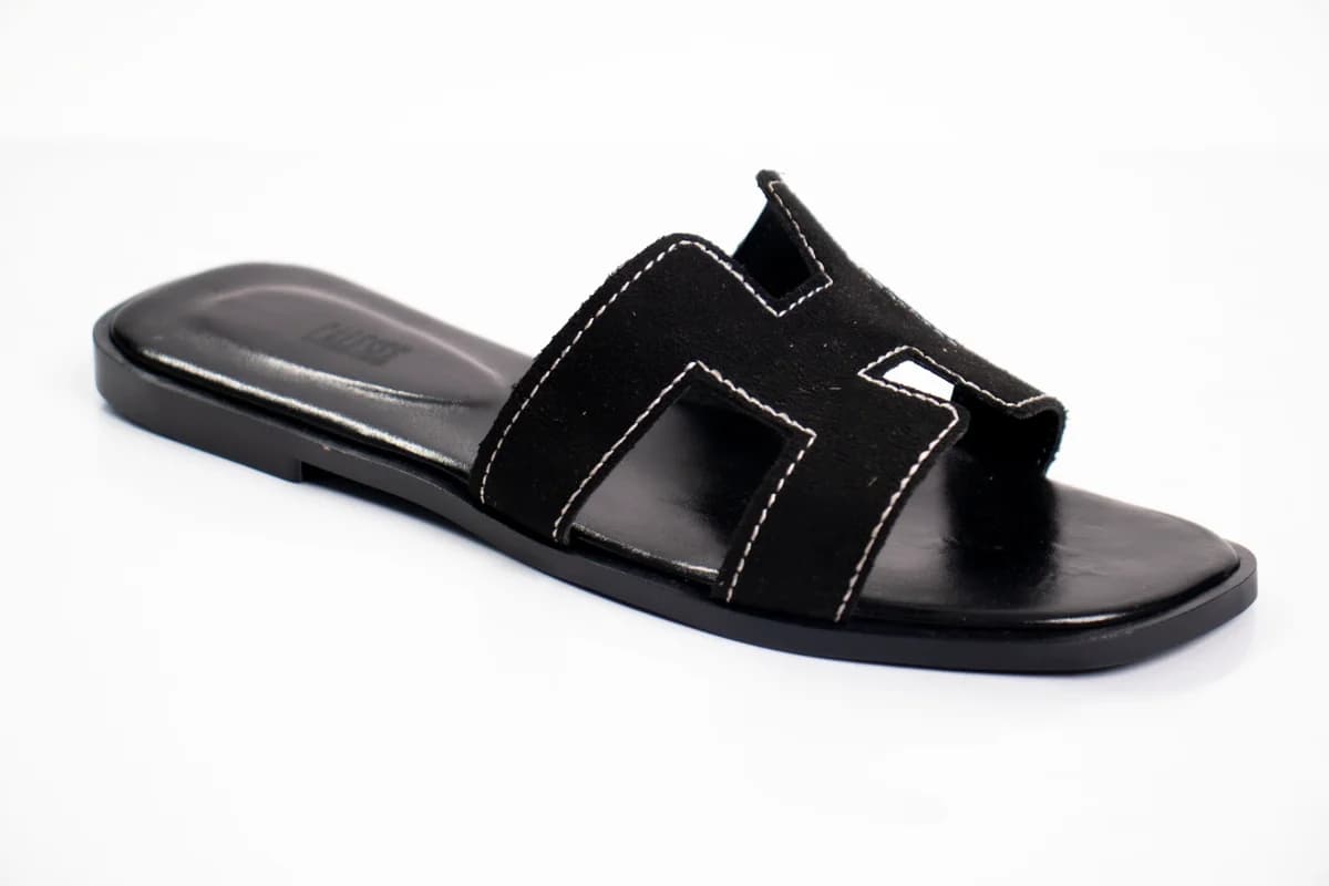 Hera Black Classic Flats 4