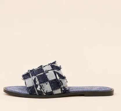 Livia Weave Slides 4