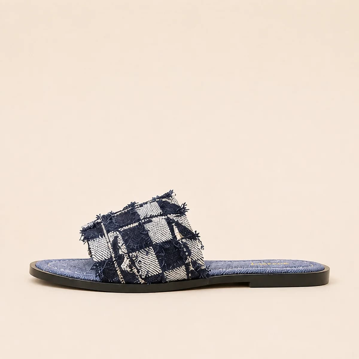 Livia Weave Slides 7